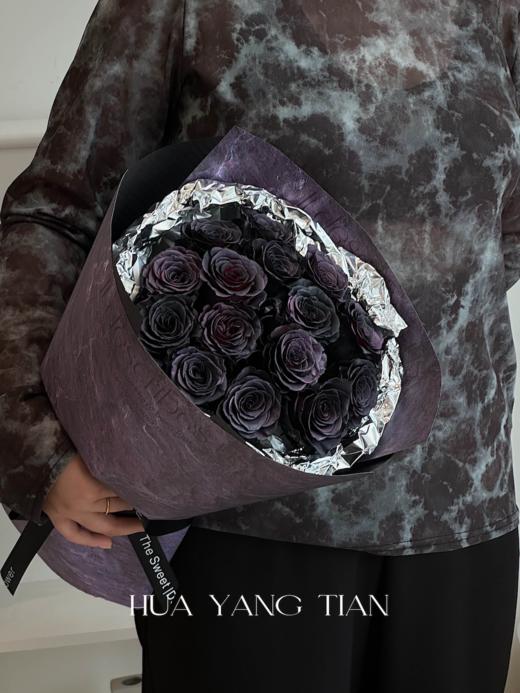 浪漫主义  暗黑紫 · 花束 商品图0