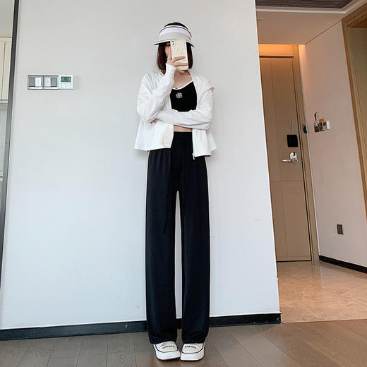 新品【冰丝阔腿裤女 夏季防蚊防晒裤】冰丝阔腿裤女，夏季薄款，高腰显瘦，百搭休闲拖地裤。小个子防蚊防晒裤子，舒适透气，轻盈不紧绷。 商品图1