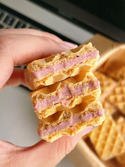 Anemon3/（爱你们）小青柠冻干酸奶脆/冻干蓝莓酸奶脆 威化奶香浓郁，真正水果用料，新鲜水果和牛奶的完美搭配 不止惊喜更是惊艳，真的好吃到哭 夏天就爱这一口酸甜 商品图14