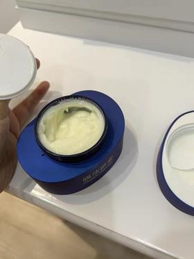 有效提升皮肤紧致度，高效抗老除皱纹！