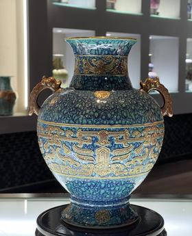 素炉钧高足双耳赏瓶