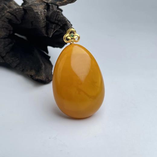 26705 18KI蜜蜡水滴47*25 商品图0