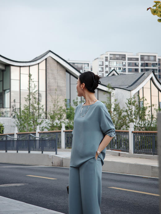 日本三醋酸简约气质款套装 商品图4