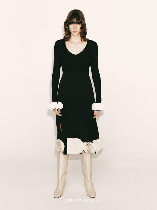 【爱之梦】长袖毛边圆片拼接V领弹力针织上衣230057 商品图0