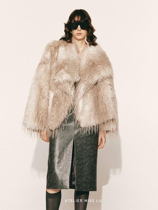 【西班牙女郎】鳄鱼压纹环保皮质直身半裙2300027 商品图3