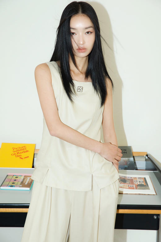 无袖金属牌上衣 商品图0