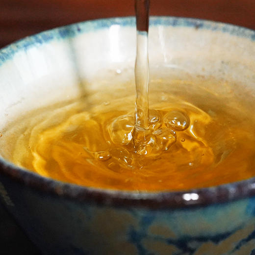 【陈香冰岛南迫】2016年冰岛南迫店铺私藏好茶越陈越香系列357克/饼 商品图5