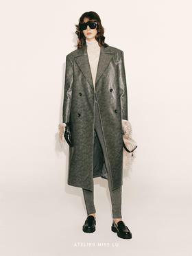 【银河律动】鳄鱼压纹环保皮质宽肩廓形长款外套230000029C