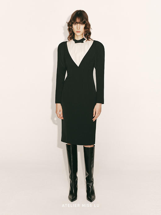 【少女祈祷】蝴蝶结领拼纱长袖修身连衣裙23000058 商品图0