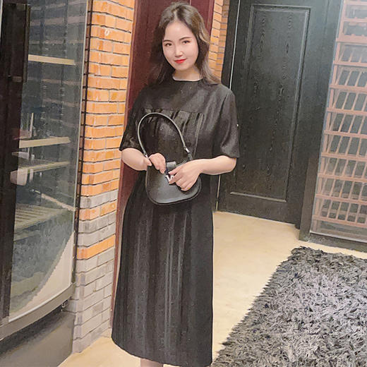 圣三利女装 新品条纹拼接暗纹提花中长款连衣裙SL2037109 商品图1