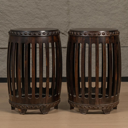 二十世纪 紫檀直棂鼓凳（一对） 商品图0