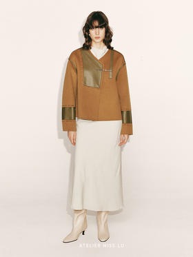 【撒哈拉日光】环保皮质几何撞色拼接绵羊毛短外套230058A