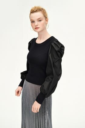 URBAN REVIVO 黑色休闲泡泡袖上衣 9615