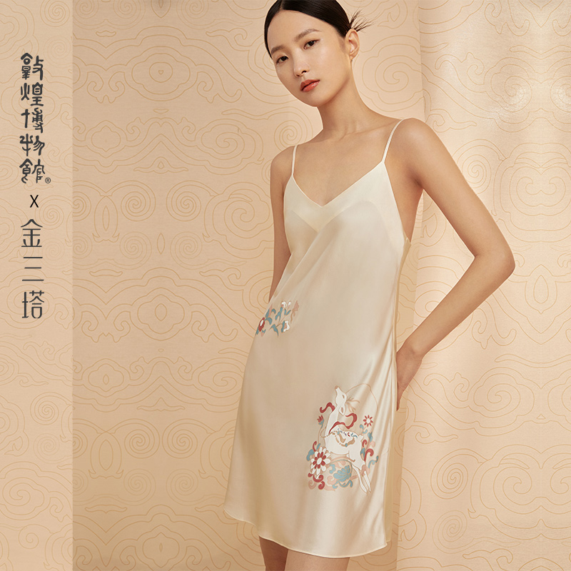 金三塔 敦煌系列-女重磅真丝定位花吊带裙YSFCA318