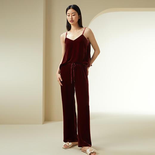 金三塔 女真丝丝绒吊带小衫YSFDD501 商品图7