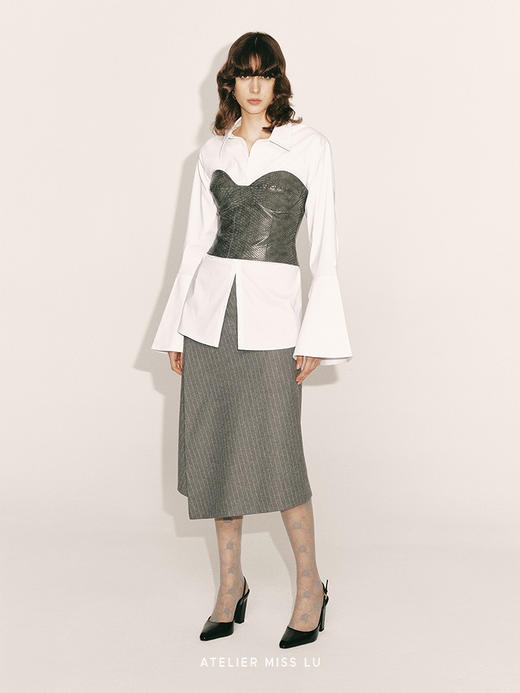 【奇妙雾语】不规则下摆绵羊毛条纹西装裹身裙2300037B 商品图0