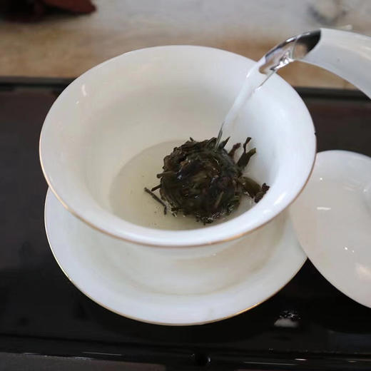 生普 | 2023年新茶 叶舞地 正气塘古树 7*28颗/盒龙珠 商品图3