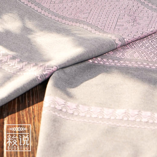 上新【梭说】初清欢纯手工限量设计围巾披肩侗族传统织锦工艺 商品图1