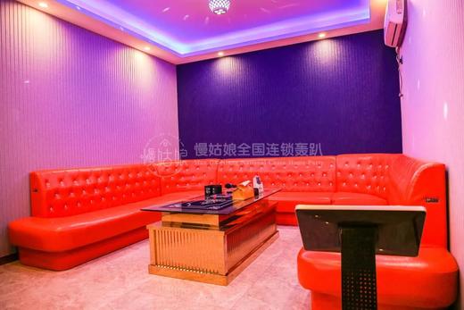 石家庄慢姑娘四季环湖别墅轰趴 商品图1