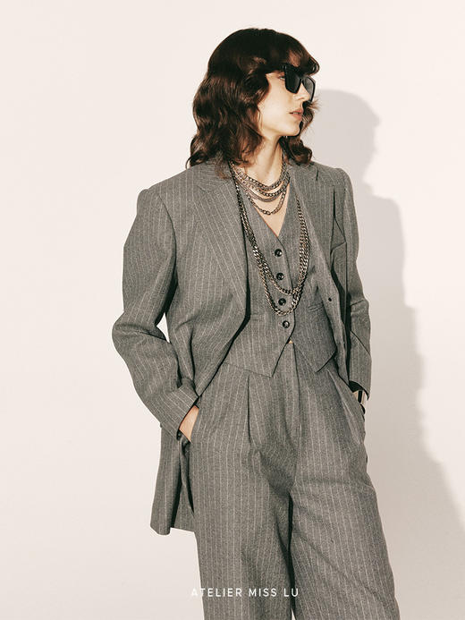 【烟熏】绵羊毛宽肩廓形条纹西装外套230052B 商品图1