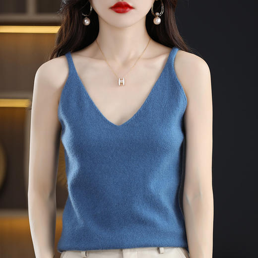 【柔软羊毛吊带背心】西装秋冬内搭 白色针织性感v领 短款打底衫 商品图11