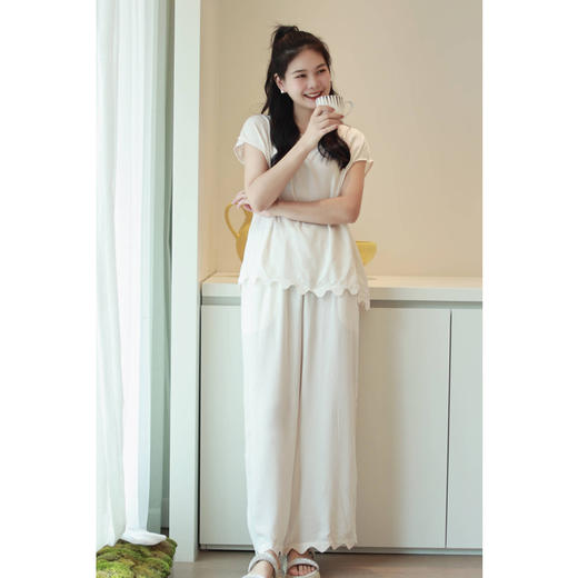 【抖音专属】阔腿裤（23709338+339凝脂） 商品图1