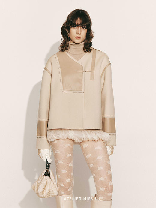 【苏格兰奶油】环保皮质几何撞色拼接绵羊毛短外套230058B 商品图1