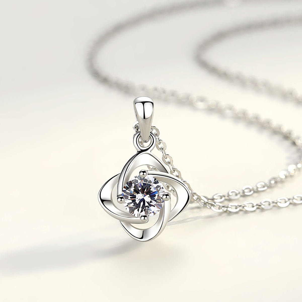 Winy999足银悦朵项链送女友闺蜜节日生日礼物