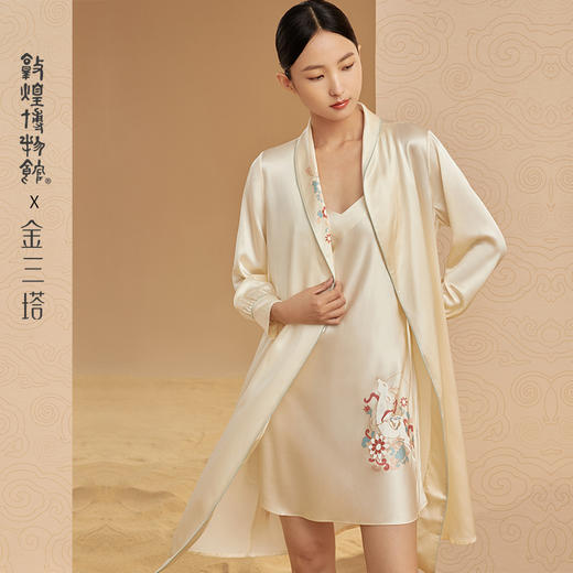 金三塔 敦煌系列-女重磅真丝定位花单袍(标配腰带)YSFCA107 商品图0