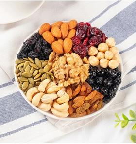 【蜜饯精选】每日坚果礼盒 进口坚果原料 8种坚果科学搭配 低温烘焙轻加工 清甜可口无油蛤味 搭配酸奶 早餐 下午茶