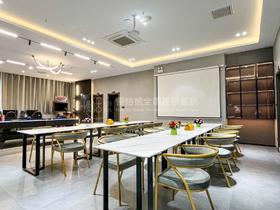 太原慢姑娘江湾别墅轰趴