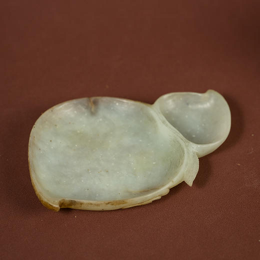 清 玉雕桃形笔舔 商品图4