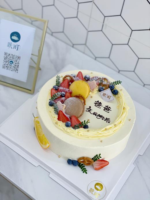 榴莲千层淡奶油抹面水果装饰蛋糕 商品图3