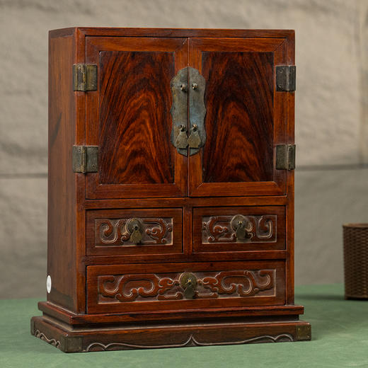 清 黄花梨带屉书箱 商品图4