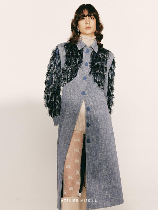 【细沙海岸】羽翼流苏拼接垫肩收腰A字长款外套230000026B 商品图3