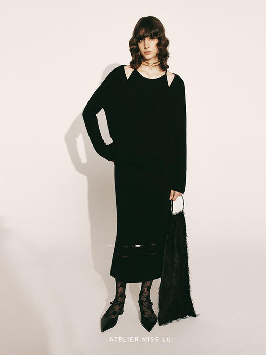 【哈瓦那之夜】下摆镂空设计深V领羊绒上衣230040A 商品图1