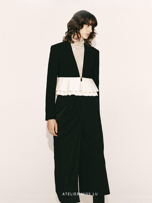 【多云绵绵】双层百褶撞色拼接短外套230054 商品图3