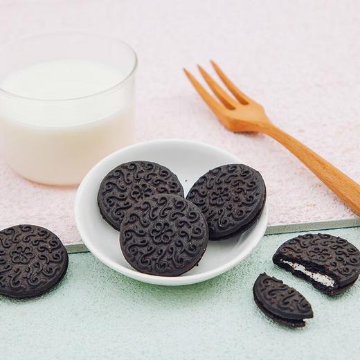 比喜牛奶巧克力味夹心饼干50g/袋 商品图1