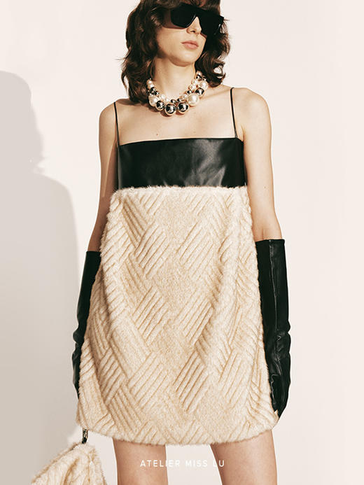 【绒绒奶糖】短绒压纹环保皮草吊带连衣裙23000063A 商品图1