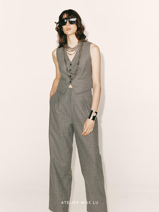 【踏雾】绵羊毛条纹宽筒西裤2300042B 商品图3