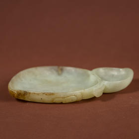 清 玉雕桃形笔舔