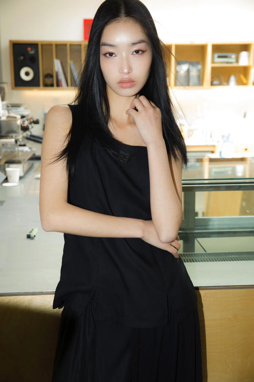 无袖金属牌上衣 商品图3