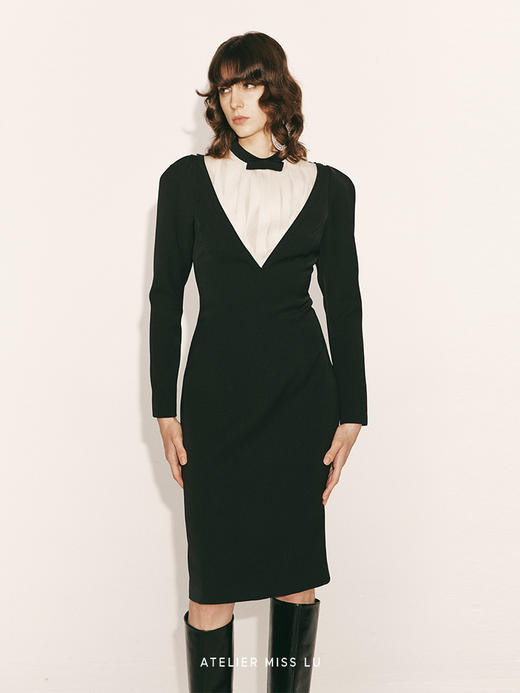 【少女祈祷】蝴蝶结领拼纱长袖修身连衣裙23000058 商品图3