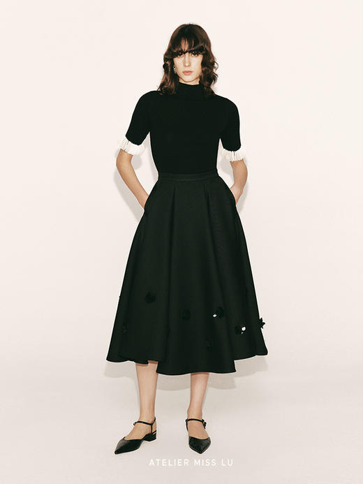 【致爱丽丝】中袖毛边圆片拼接高领弹力针织上衣230056 商品图0