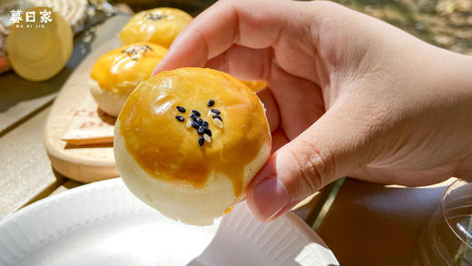 //【暮日家流心酥】💥！ 9.9元/5枚🔥 薅羊毛啦❗️❗️ 👍新鲜做新鲜发，一口咬下，自然流心，香酥软糯，！ 商品图2