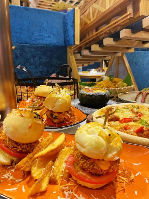 新店特惠！一家全是熊熊的西餐厅 【焙尔先生·西餐MR·BEARS丨银泰城/金牛凯德2店适用】128元享3-4人套餐，168元享牛排套餐！ 商品图3