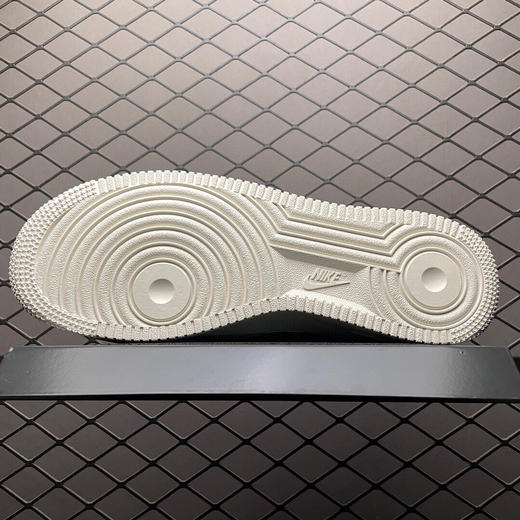 夏季特惠💰420 NK Air Force 1 空军一号低帮休闲运动板鞋 商品图4