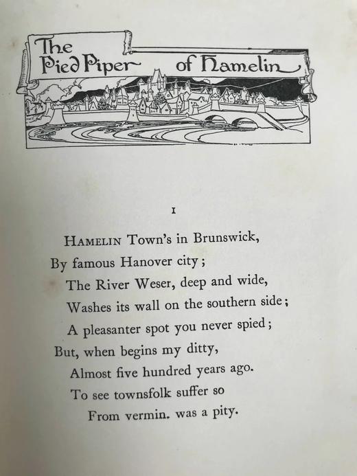 1962年 罗伯特·布朗宁《哈梅林的吹笛人》 玛格丽特·塔兰特8幅彩色与多幅黑白插图 精装32开 商品图14