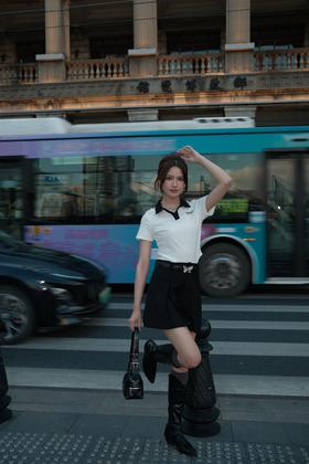 不能没有的美式复古T恤LOOK