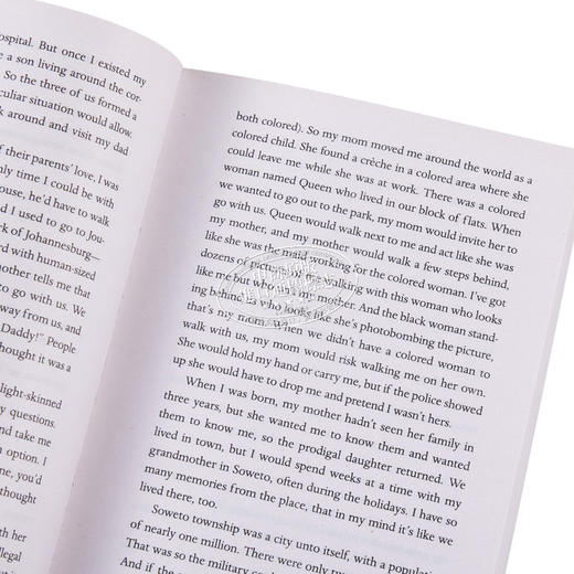 【中商原版】天生有罪 英文版 崔娃自传 It’s Trevor Noah Born a Crime 英文原版 特雷弗 诺亚 天生罪犯 青少年版 传记励 商品图3